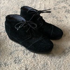 Toms Black Wedge Boot